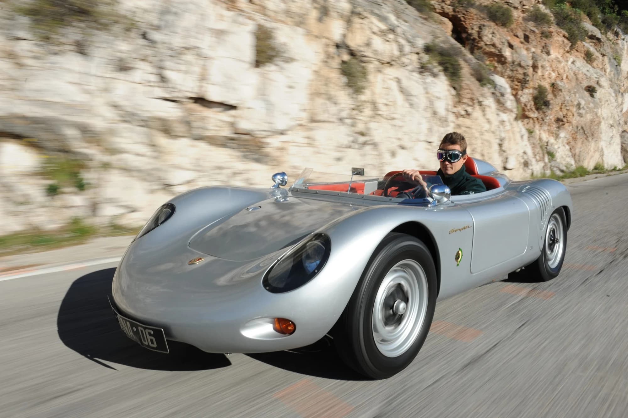 Supercar Experience in Siena and Val d'Orcia with Lunch
