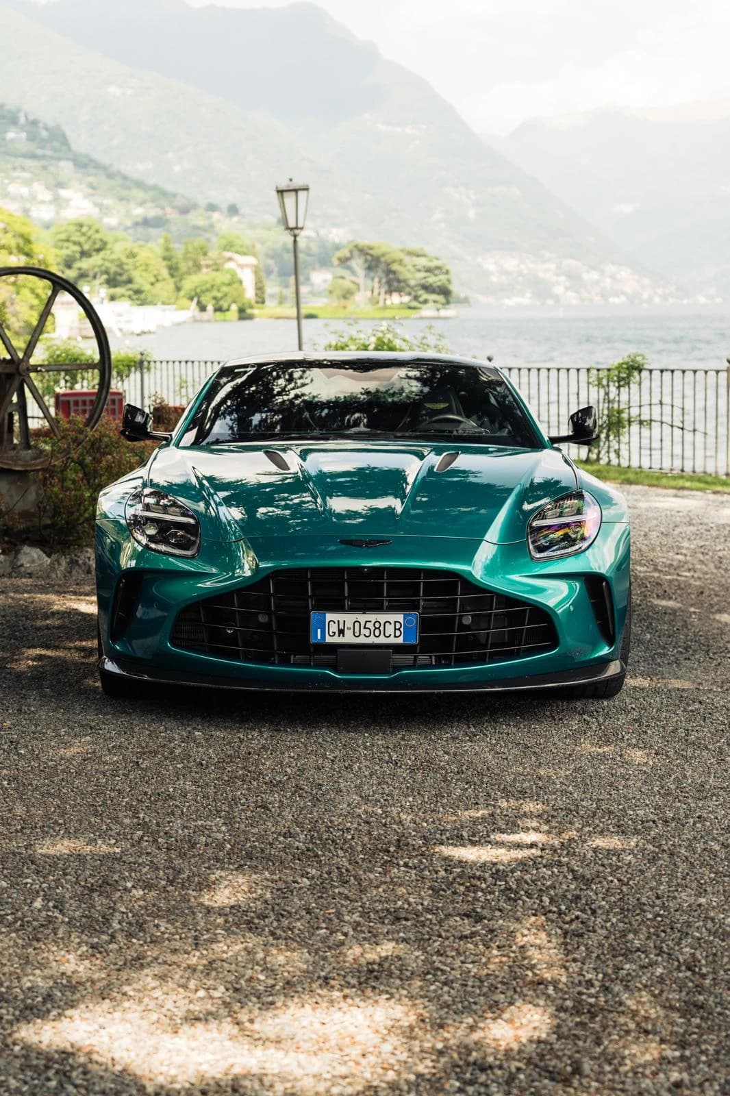 Tour in Supercar sul Lago di Como con Pranzo