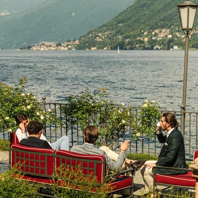Aperitif at Villa d'Este