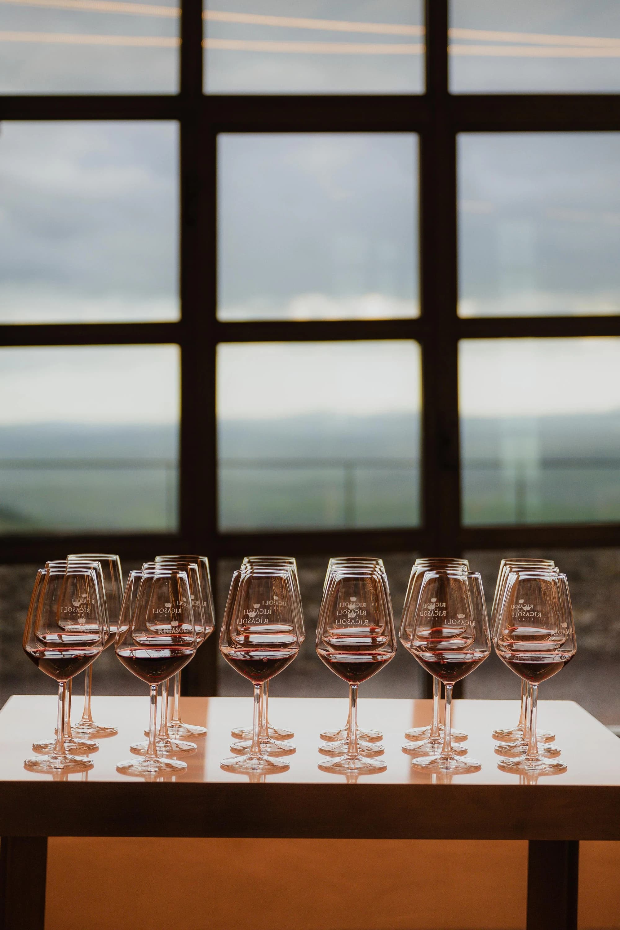 Tour Privato del Chianti Classico con Autista, Due Cantine e Pranzo Toscano